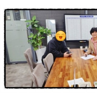 대전 중고차 매매단지에서 전라도 광양으로 판매한 카니발r 9인승 리무진 중고차 판매인증샷[대전중고자동차][대전중고차매장][대전중고차구입판매][대전 월평동 중고차]