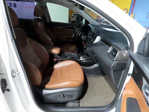 f1173248bea00c09523bb15f5fc77118_1764037